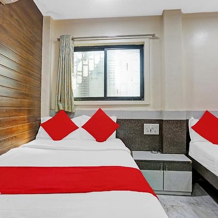 Oyo 84398 Maroshi Residency Bombay Esterno foto